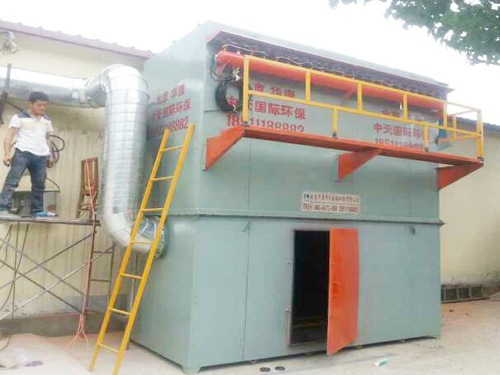 華康環保為河南生產的<strong>家具廠除塵器</strong>